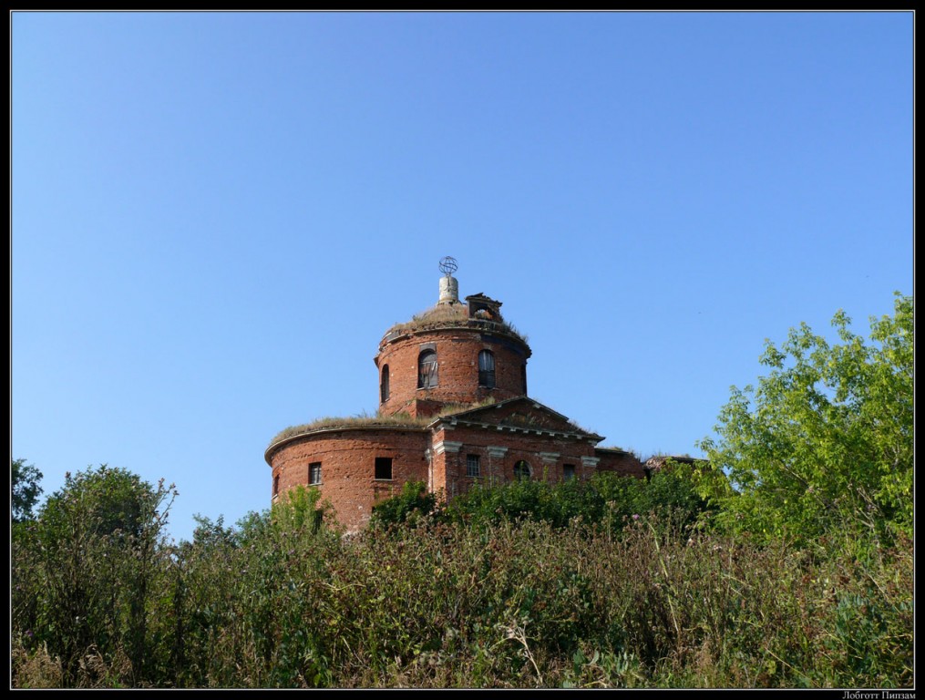 Церковь Екатерины, Грибоедова им., посёлок (Куркинский район, Тульская область). общий вид в ландшафте