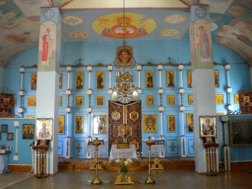 Церковь Успения Пресвятой Богородицы, Ангасяк (Дюртюлинский район, Республика Башкортостан). интерьер и убранство