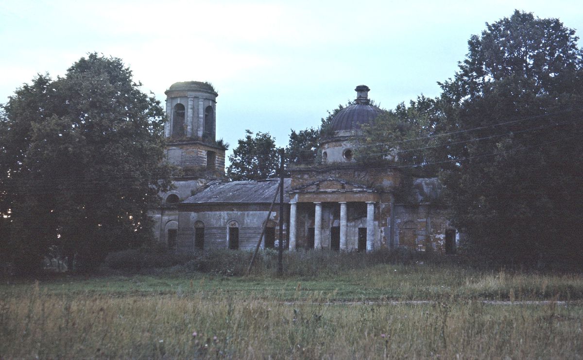 фасады. Церковь Рождества Пресвятой Богородицы, Никитино (Заокский район, Тульская область)