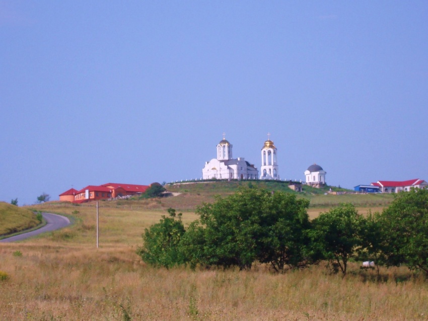 Георгиевский женский монастырь, Ессентуки (Ессентуки, город, Ставропольский край). фасады, Свято-Георгиевский женский монастырь.