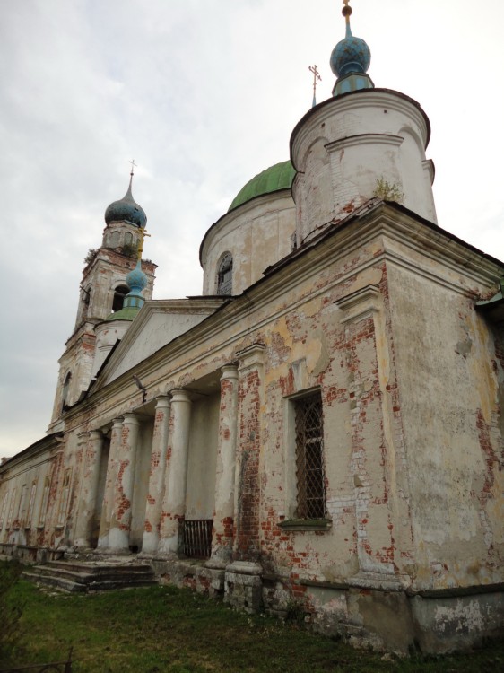 Церковь Владимирской иконы Божией Матери, Харинское (Мышкинский район, Ярославская область). архитектурные детали