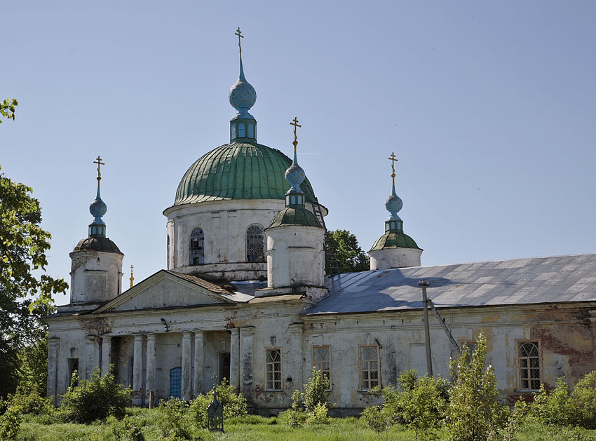 Церковь Владимирской иконы Божией Матери, Харинское (Мышкинский район, Ярославская область). фасады