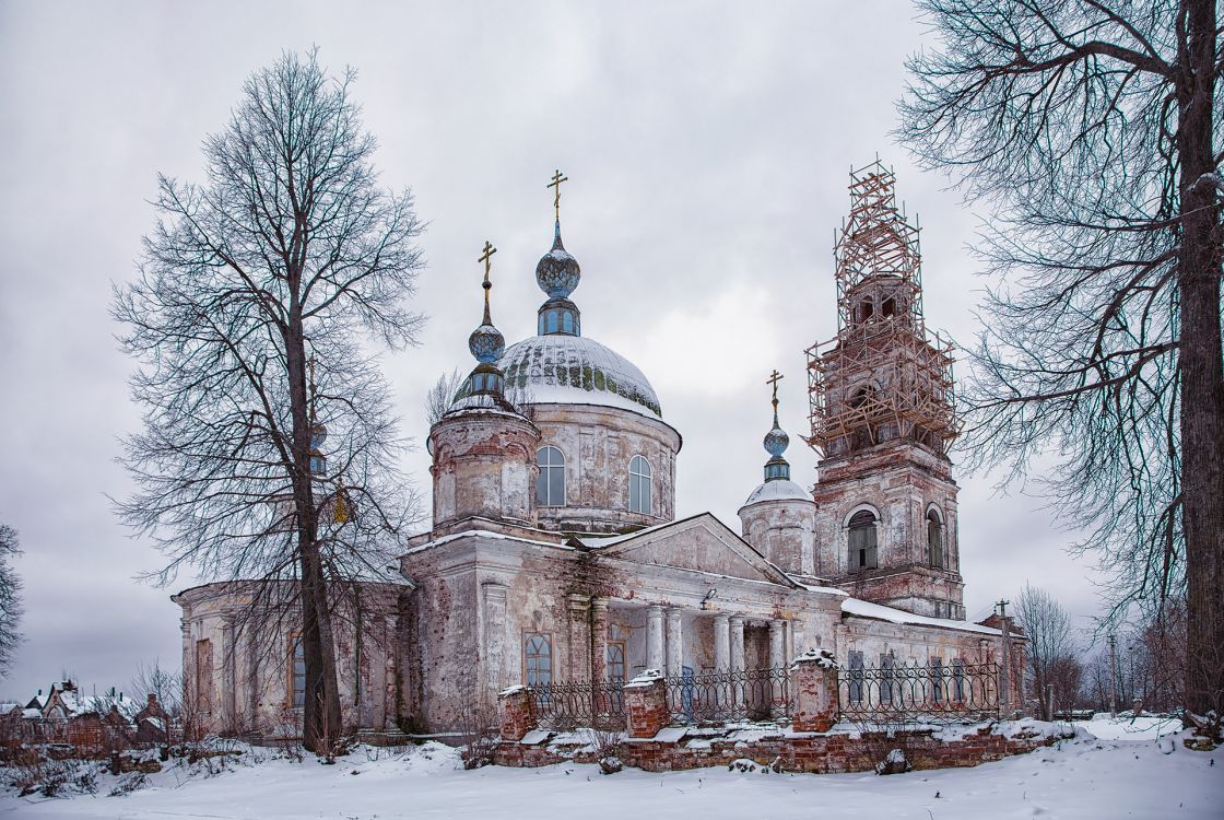 Церковь Владимирской иконы Божией Матери, Харинское (Мышкинский район, Ярославская область). фасады