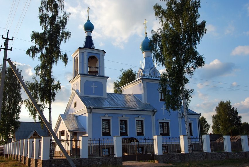Церковь Божией Матери Казанская, Новокемский (Вашкинский район, Вологодская область). фасады