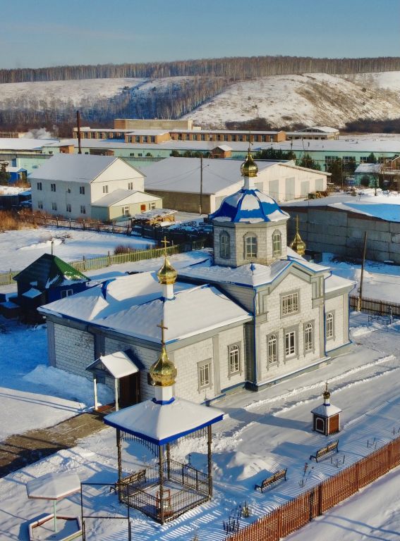 Церковь Преображения Господня, Уяр (Уярский район, Красноярский край). общий вид в ландшафте, С высоты вид с ЮЗ