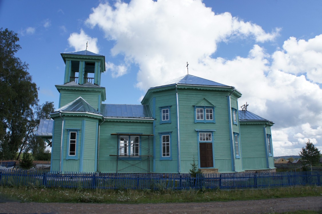 Сугристое. Церковь Рождества Пресвятой Богородицы. фасады