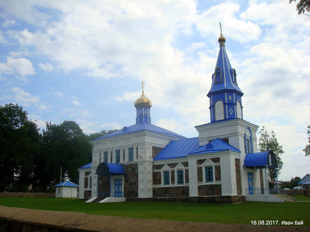 Церковь Покрова Пресвятой Богородицы, Докшицы (Докшицкий район, Беларусь, Витебская область). фасады