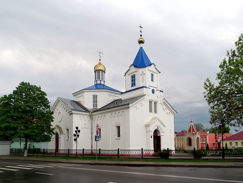 Ошмяны. Церковь Воскресения Христова. фасады