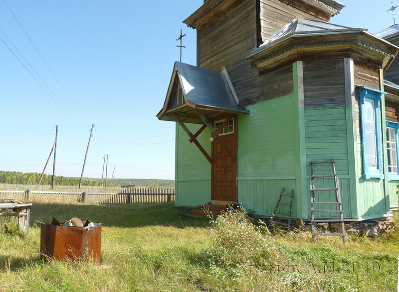 Церковь Рождества Пресвятой Богородицы, Сугристое (Манский район, Красноярский край). архитектурные детали