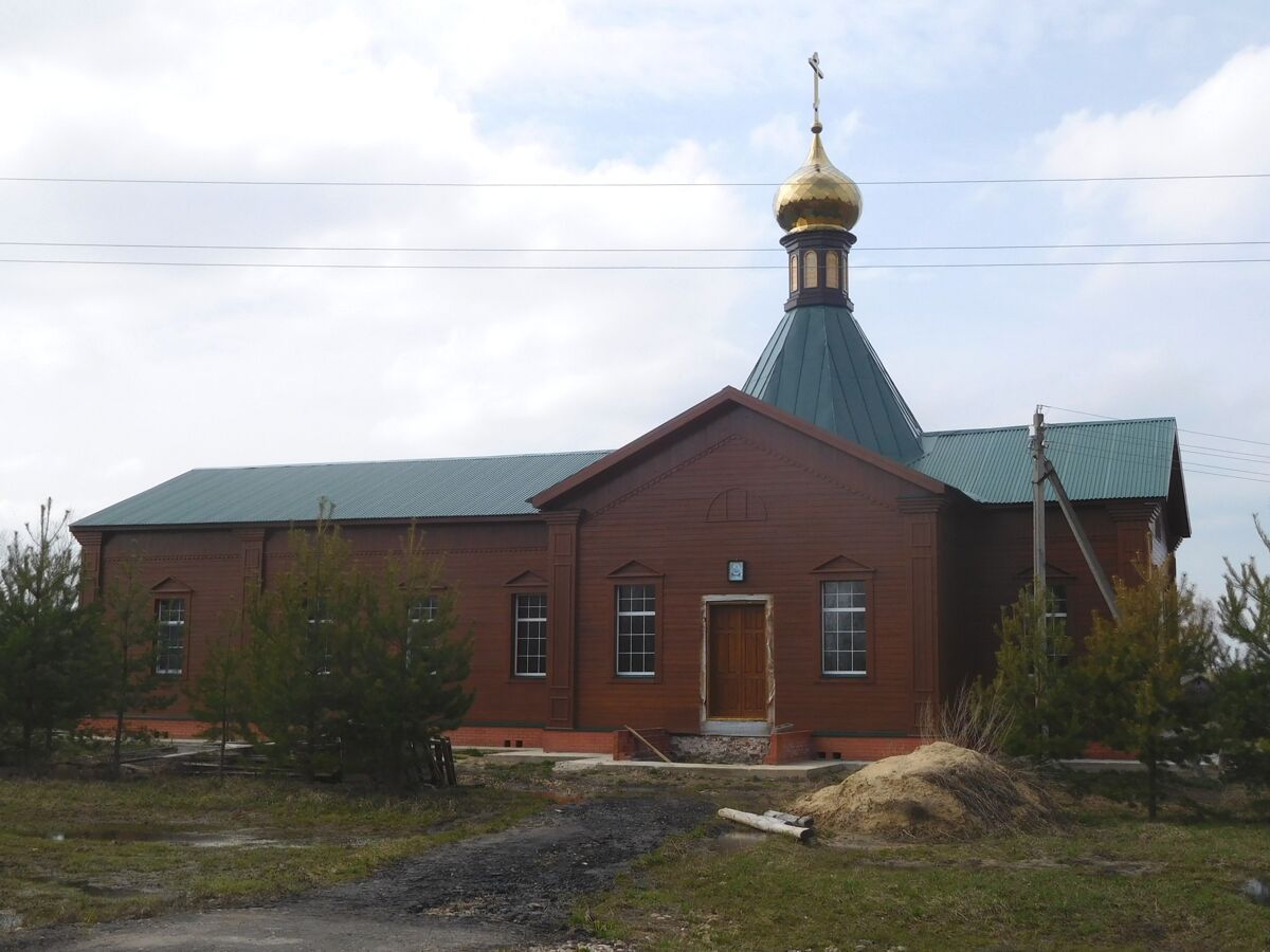 Сергеевка. Церковь Покрова Пресвятой Богородицы. фасады