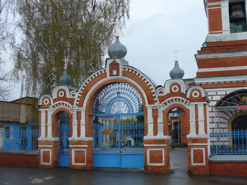 Церковь Казанской иконы Божией Матери в Царицыно, Советский район (Казань, город, Республика Татарстан). дополнительная информация, Церковные ворота.