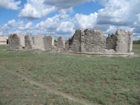 Салкынтобе (Троицкое). Церковь Троицы Живоначальной