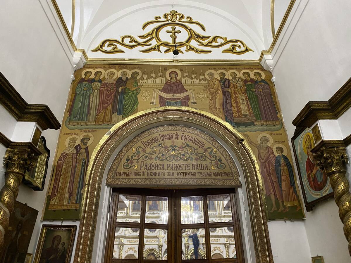 Собор Воскресения Христова, Семей (Семипалатинск) (Абайская область, Казахстан). интерьер и убранство, Роспись над проёмом из притвора в главный объём