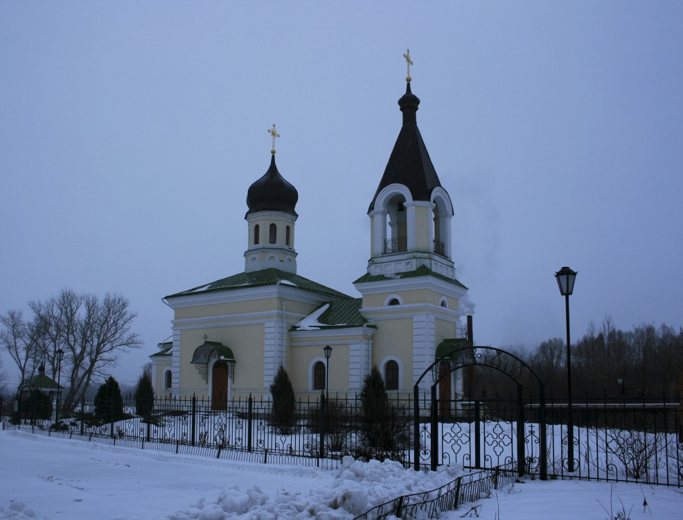 Церковь Михаила Архангела, Плиски (Нежинский район, Украина, Черниговская область). фасады