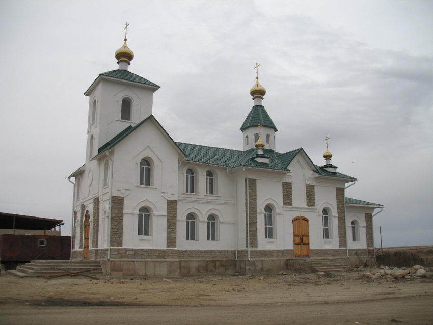 Церковь Петра и Павла, Митрофановка (Восточно-Казахстанская область, Казахстан). фасады, Юго-западная сторона после ремонта