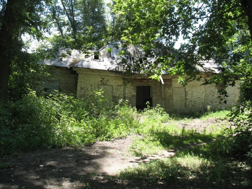 Миссионерская церковь Николая Чудотворца, Улкен-Бокен (Большая Буконь) (Абайская область, Казахстан). общий вид в ландшафте