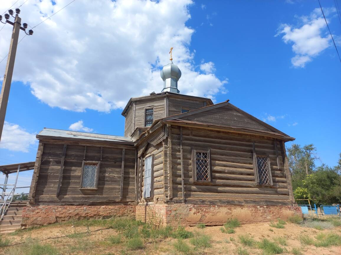 Церковь Михаила Архангела, Владимировка (Енотаевский район, Астраханская область). фасады