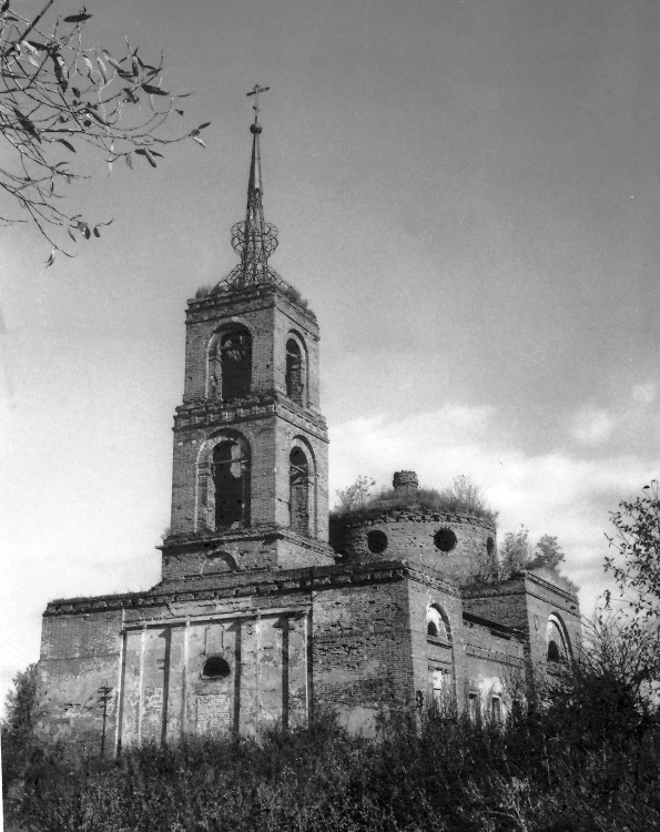 Церковь Михаила Архангела, Фетиньино (Перемышльский район, Калужская область). фасады
