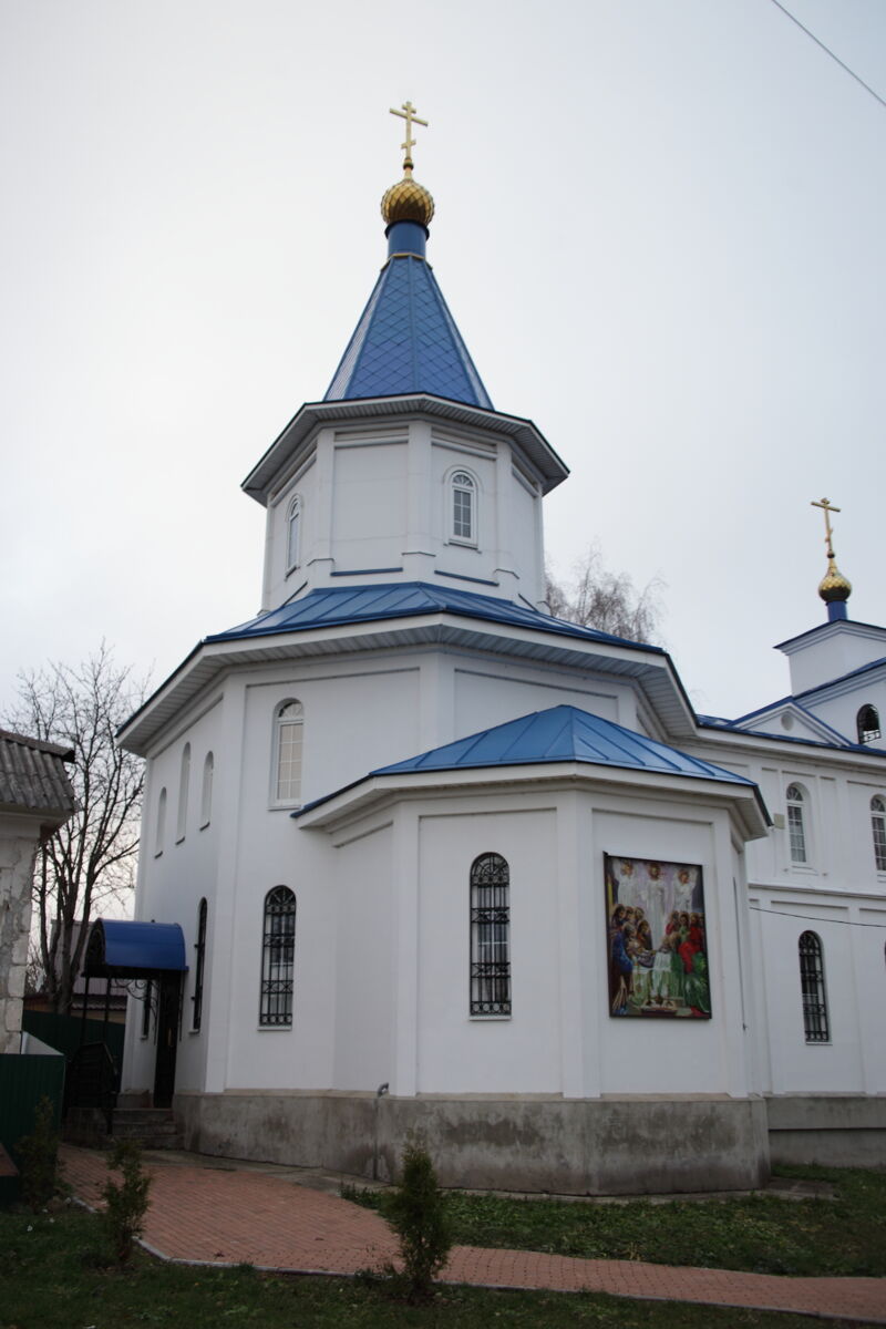 Церковь Успения Пресвятой Богородицы, Ахлебинино (Перемышльский район, Калужская область). архитектурные детали