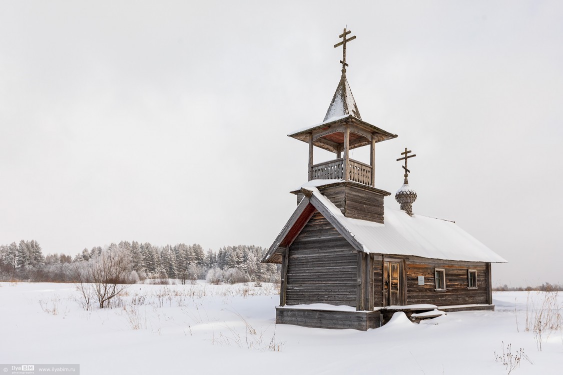 Часовня Пахомия Кенского, Карпова (Плесецкий район, Архангельская область). фасады
