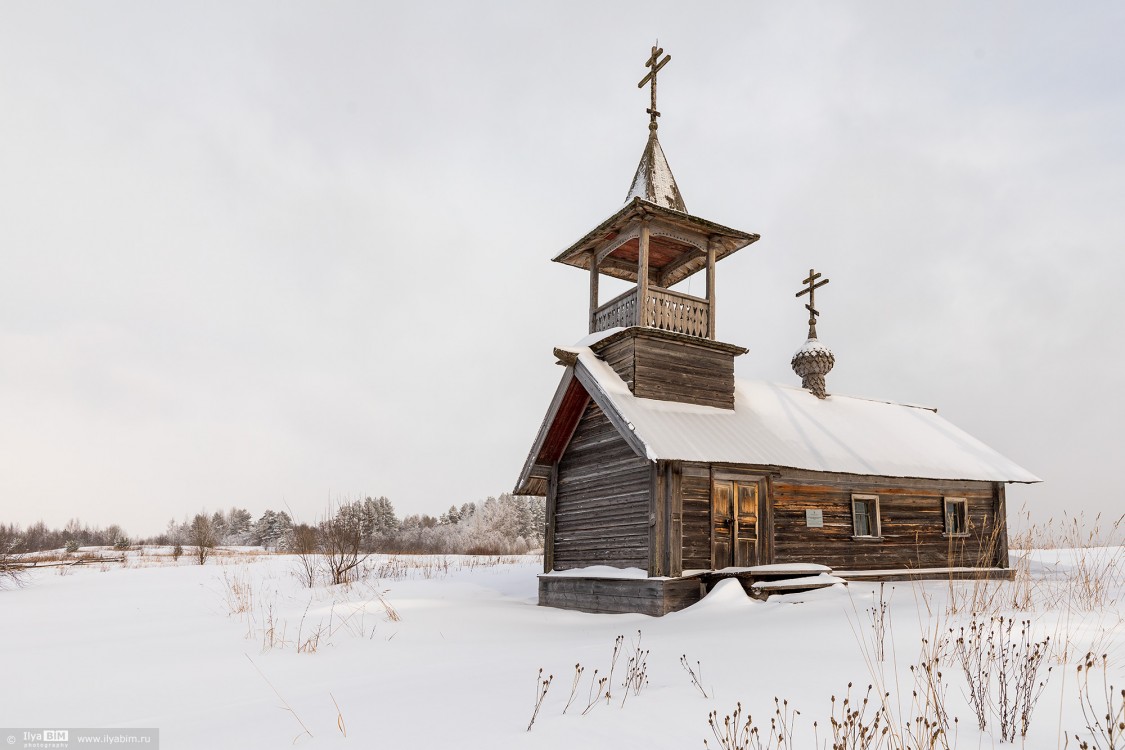 Часовня Пахомия Кенского, Карпова (Плесецкий район, Архангельская область). фасады