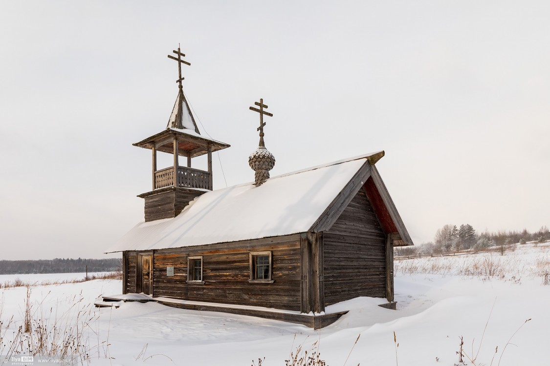 Часовня Пахомия Кенского, Карпова (Плесецкий район, Архангельская область). фасады