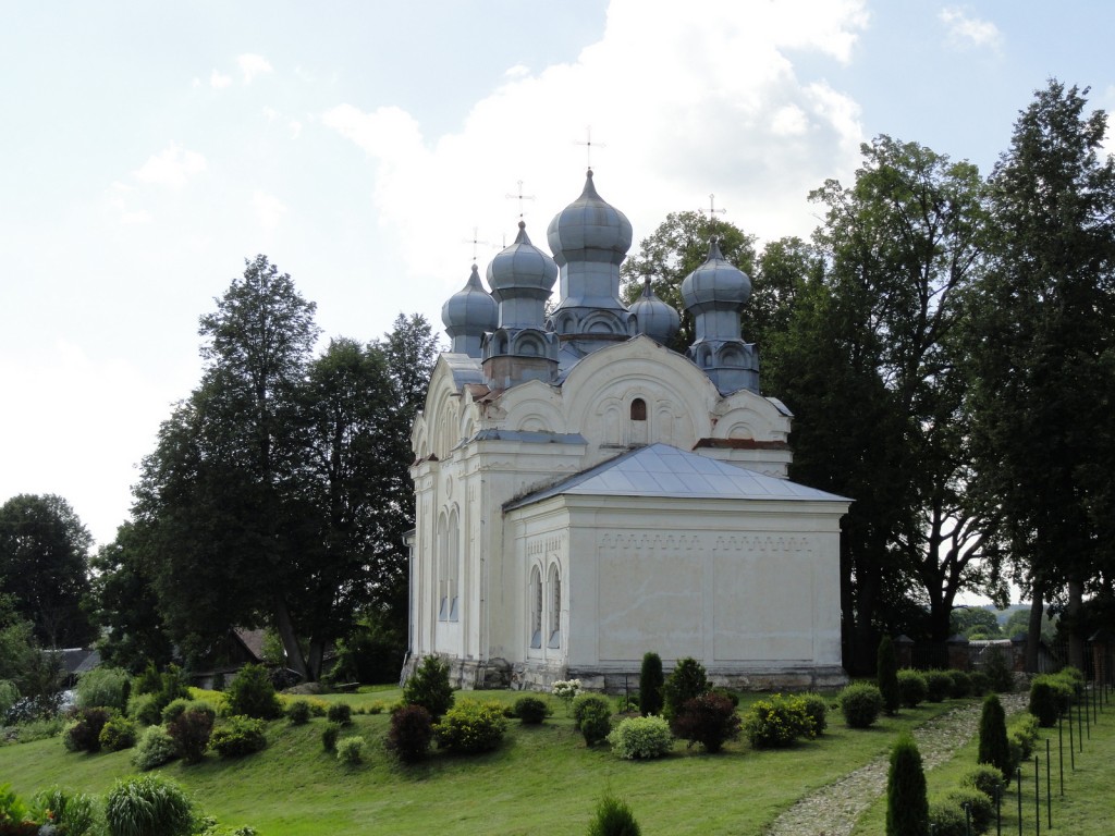 Пиедруя. Церковь Николая Чудотворца. фасады