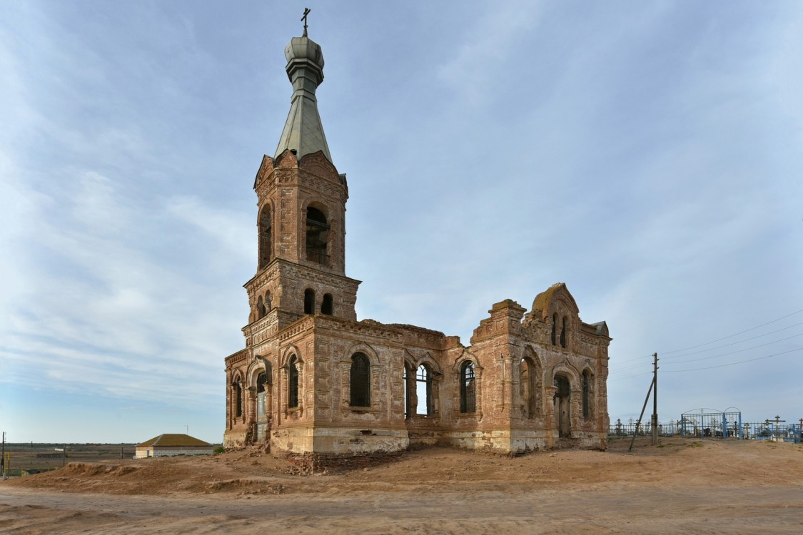 Большой Могой. Церковь Трёх Святителей. фасады, Вид с юго-запада