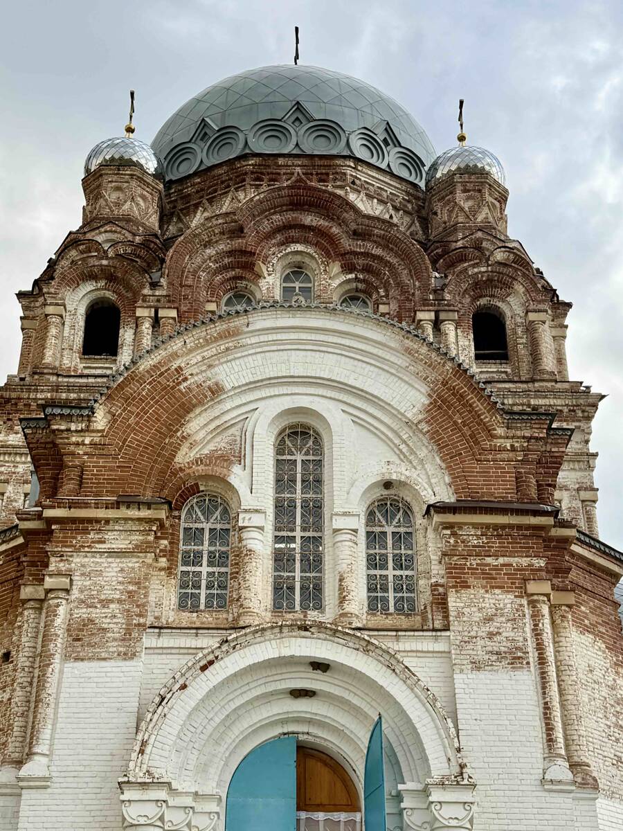 Церковь Покрова Пресвятой Богородицы, Пришиб (Енотаевский район, Астраханская область). фасады