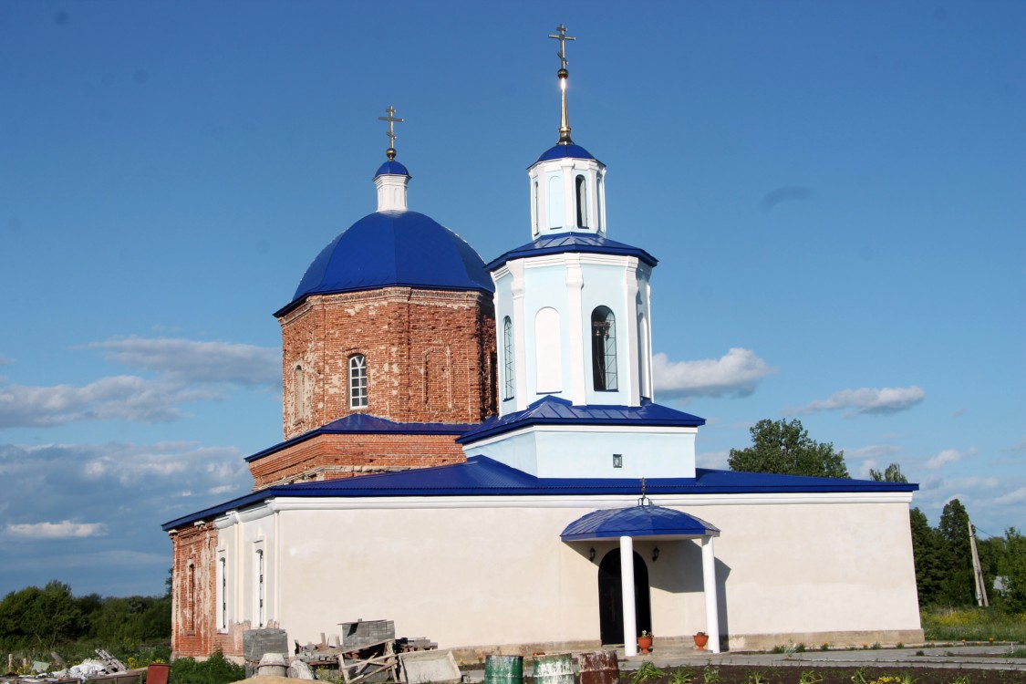 Большие Извалы. Церковь Казанской иконы Божией Матери. фасады