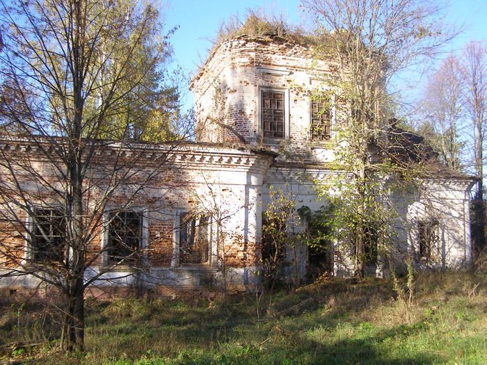Церковь Космы и Дамиана, Козьмодемьян (Островский район, Костромская область). фасады