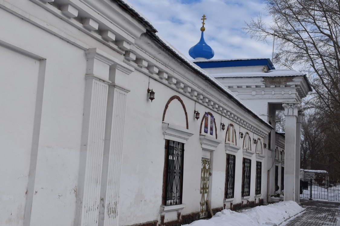 Церковь Рождества Пресвятой Богородицы, Усть-Каменогорск (Восточно-Казахстанская область, Казахстан). фасады