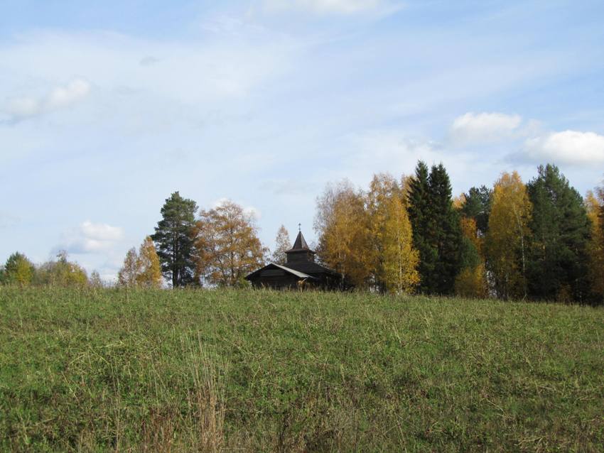 Церковь Рождества Пресвятой Богородицы, Жаровиха (Жеровиха) (Кичменгско-Городецкий район, Вологодская область). общий вид в ландшафте, вид с запада