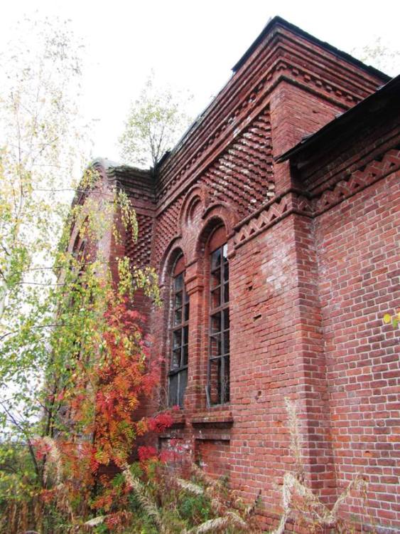 Церковь Рождества Пресвятой Богородицы, Попово (Мантуровский район, Костромская область). архитектурные детали, декор юго-восточной части храма