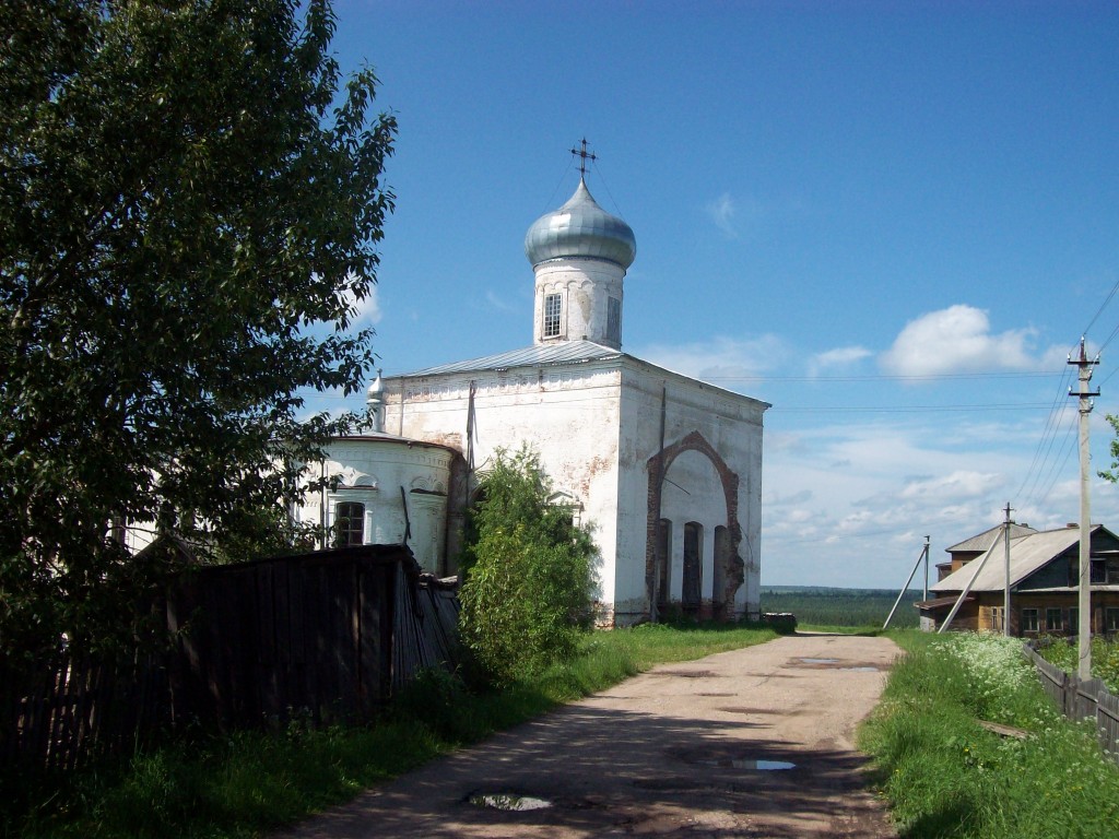 Щепелино. Церковь Георгия Победоносца. фасады, Новогеоргиевский храм со стороны с. Курилова (северо-восток). Фото Д.А. Пшеницын