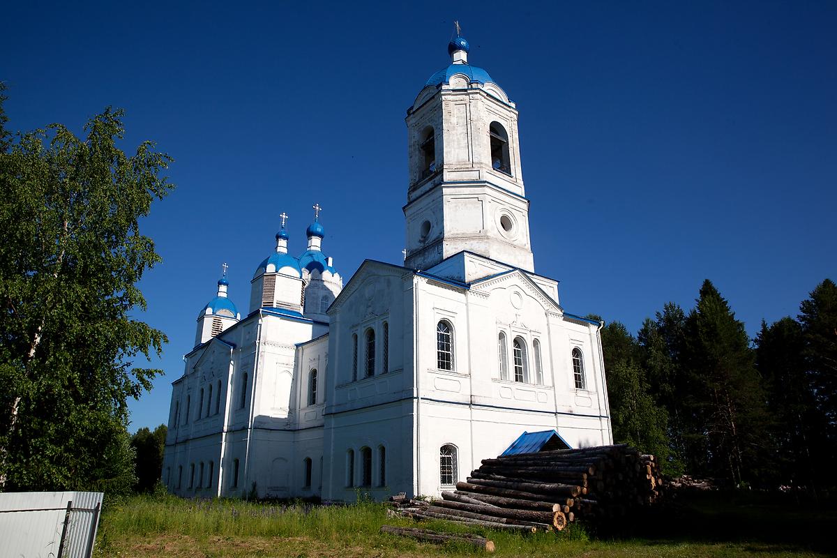фасады. Церковь Введения во храм Пресвятой Богородицы (новая), Лоха (Никольский район, Вологодская область)