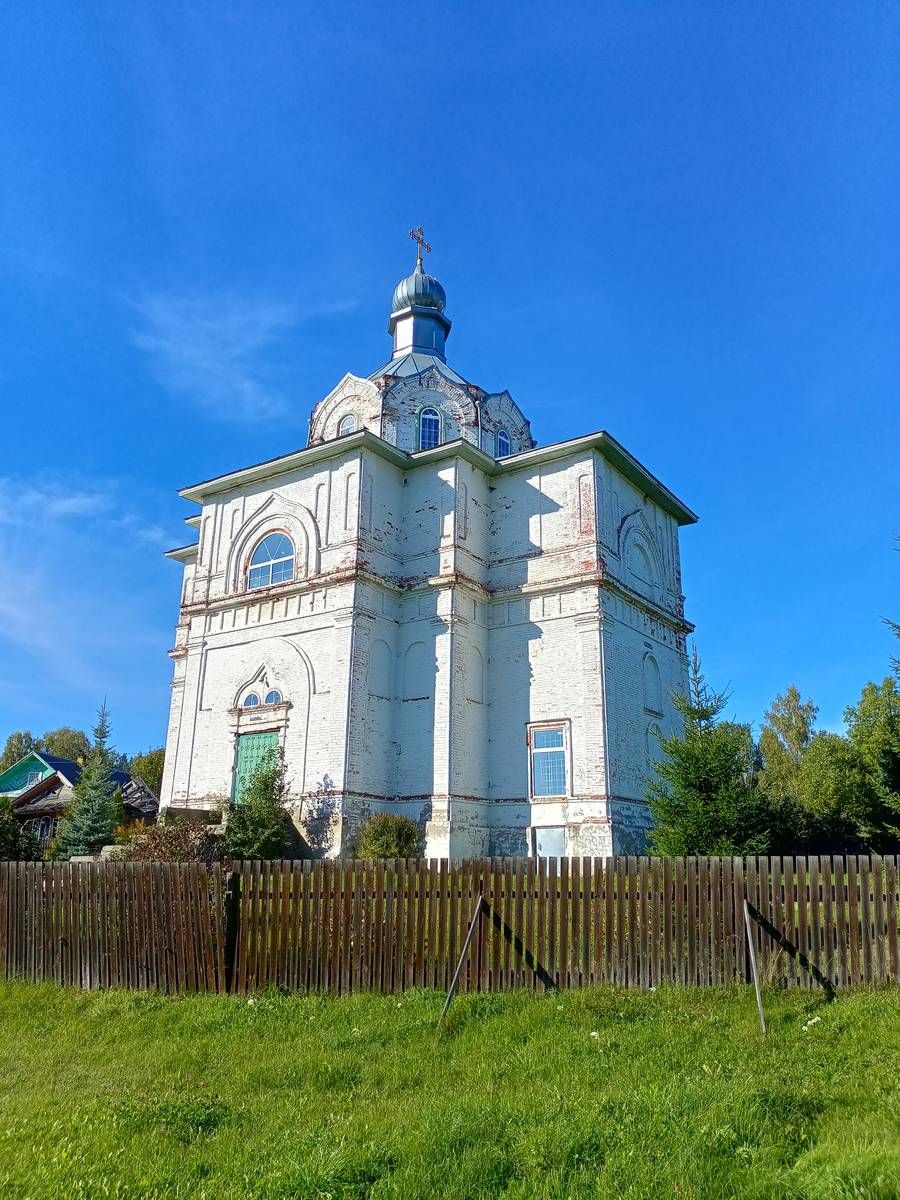 Церковь Воскресения Христова, Карьково (Мантуровский район, Костромская область). фасады