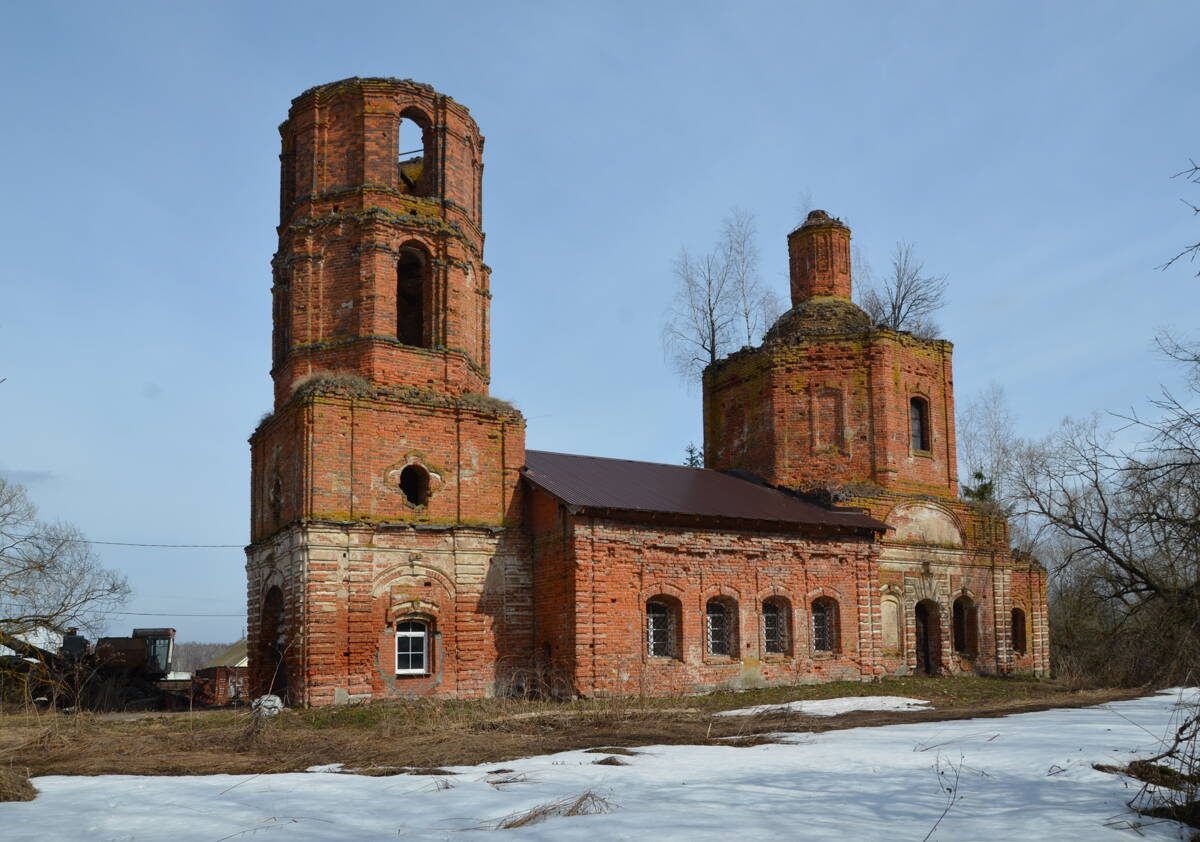 Церковь Рождества Христова, Рождествено (Перемышльский район, Калужская область). фасады