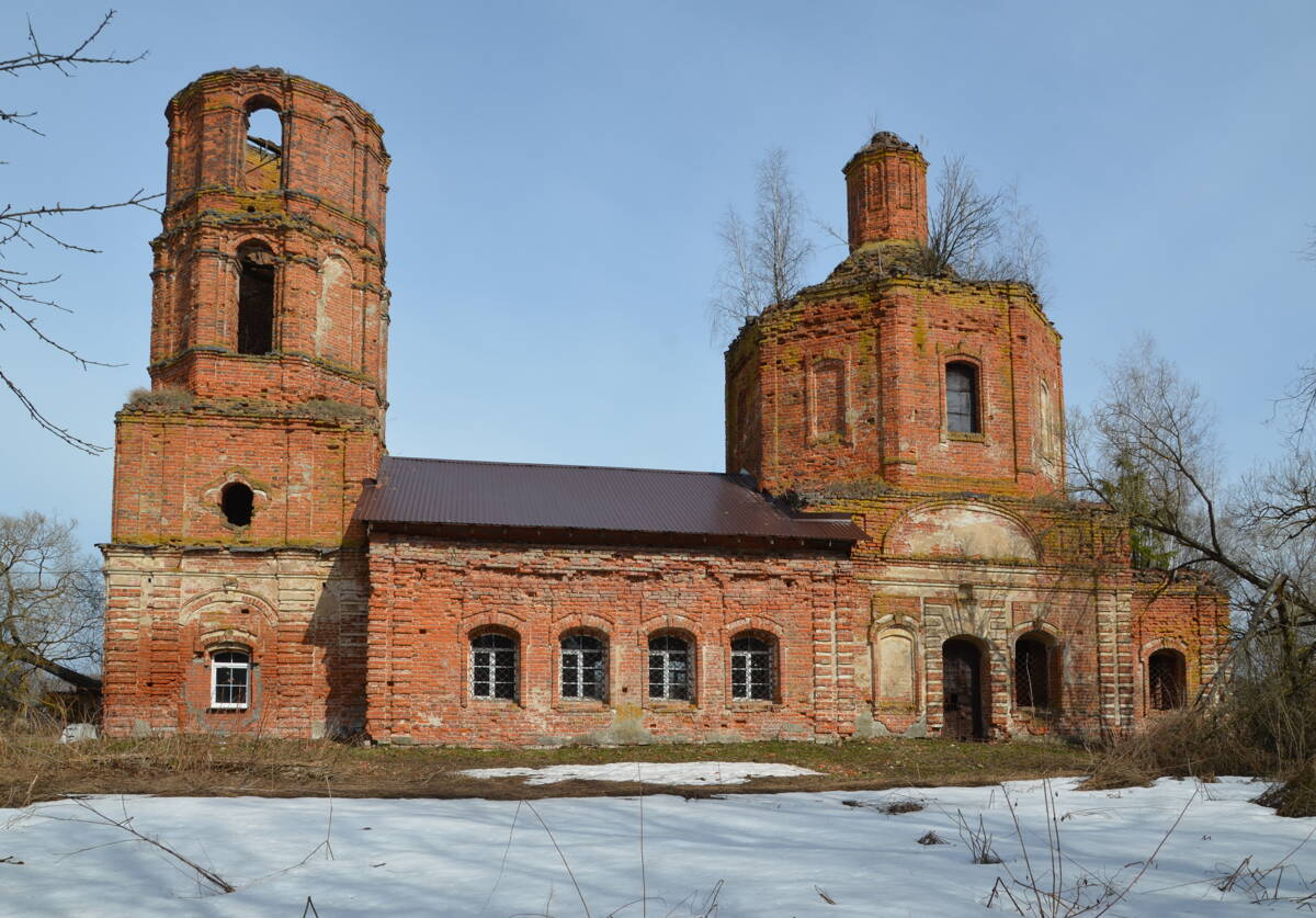 Церковь Рождества Христова, Рождествено (Перемышльский район, Калужская область). фасады