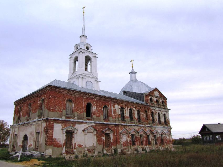 Церковь Воскресения Словущего, Угоры (Мантуровский район, Костромская область). фасады, вид с юго-запада