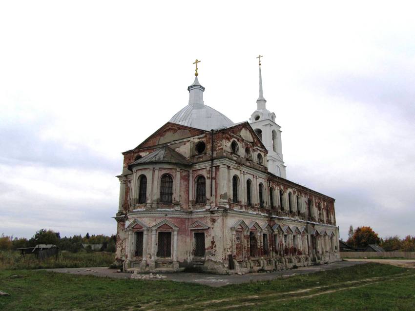 Церковь Воскресения Словущего, Угоры (Мантуровский район, Костромская область). фасады, вид с северо-востока