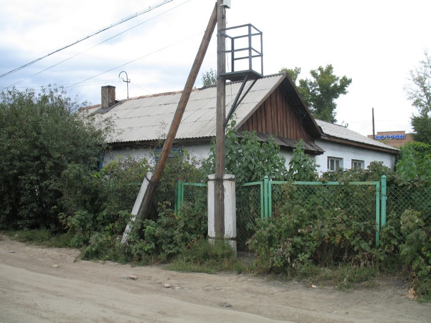 Усть-Каменогорск. Молитвенный дом филипповского согласия. общий вид в ландшафте