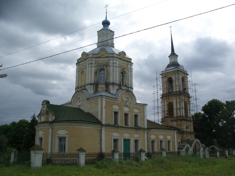 Церковь Троицы Живоначальной, Голочелово (Ступинский городской округ, Московская область). фасады