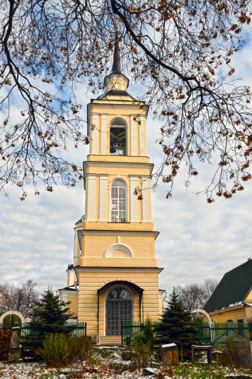 Церковь Троицы Живоначальной, Голочелово (Ступинский городской округ, Московская область). фасады