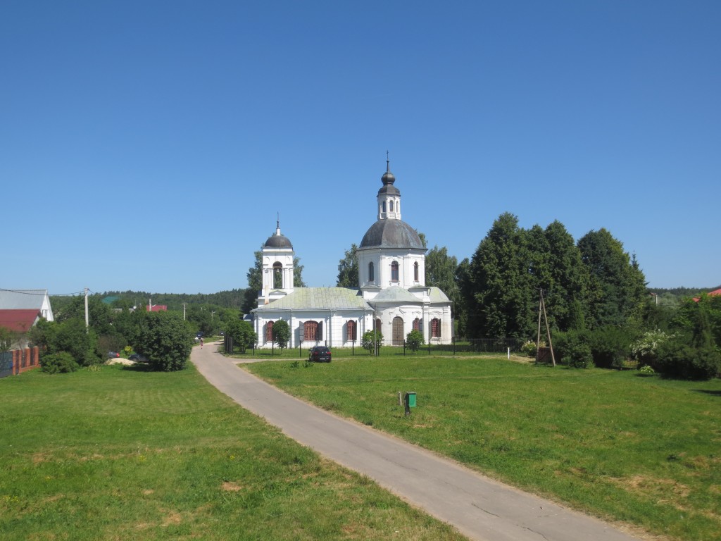 Церковь Николая Чудотворца, Фёдоровское (Ступинский городской округ, Московская область). фасады