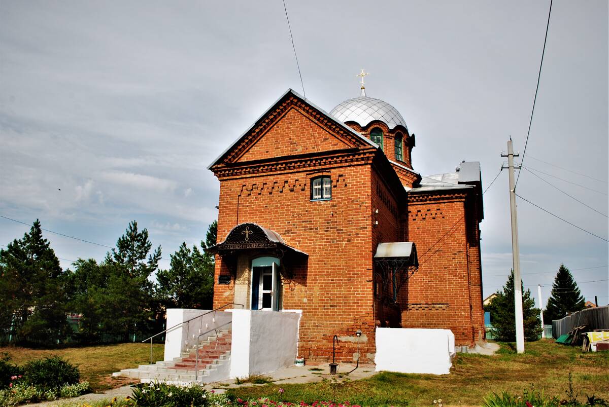 Церковь Илии Пророка, Троицк (Троицкий район и г. Троицк, Челябинская область). общий вид в ландшафте