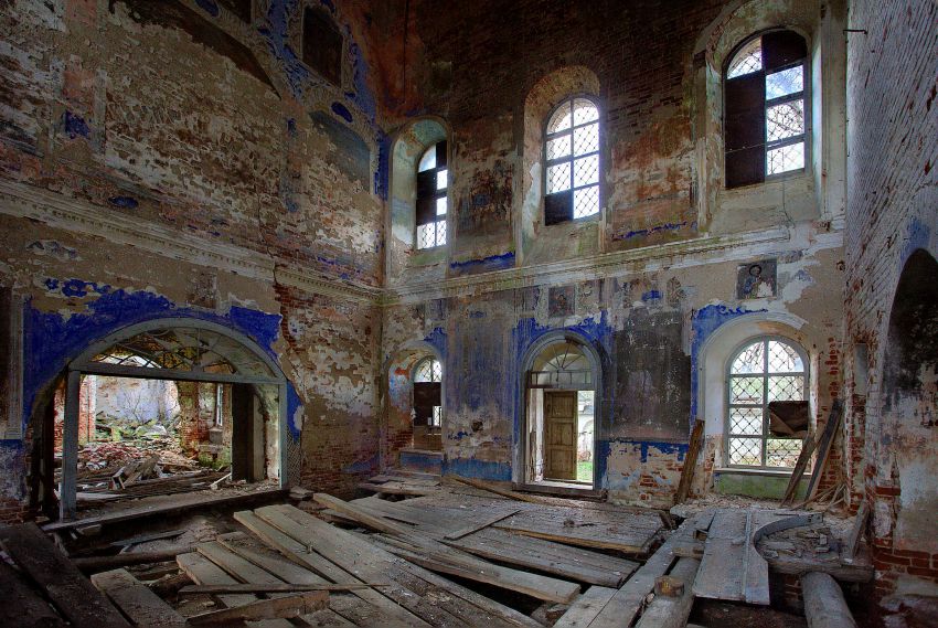 Церковь Троицы Живоначальной, Губачёво (Угличский район, Ярославская область). интерьер и убранство