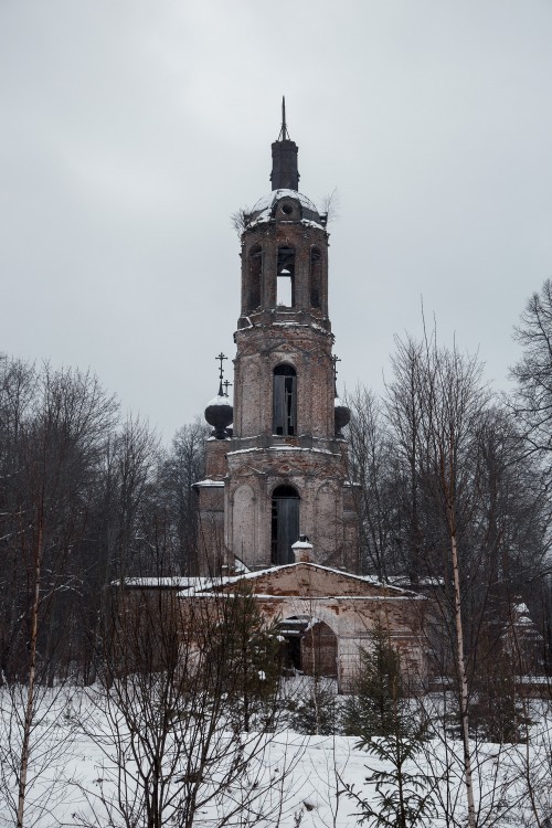 Церковь Троицы Живоначальной, Губачёво (Угличский район, Ярославская область). фасады