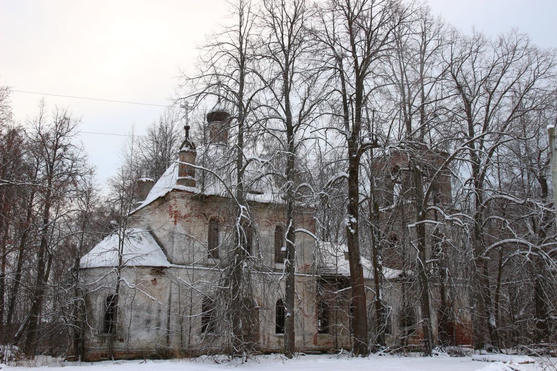 Церковь Смоленской иконы Божией Матери, Хмельники (Борисоглебский район, Ярославская область). фасады, Вид с северо-востока