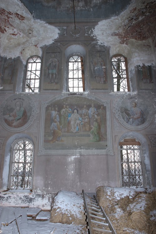Церковь Смоленской иконы Божией Матери, Хмельники (Борисоглебский район, Ярославская область). интерьер и убранство, Южная часть